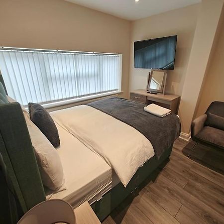 Luxury 5-Bed House Near Nec & Bhx Apartment Solihull Exterior foto
