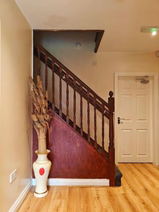 Luxury 5-Bed House Near Nec & Bhx Apartment Solihull Exterior foto
